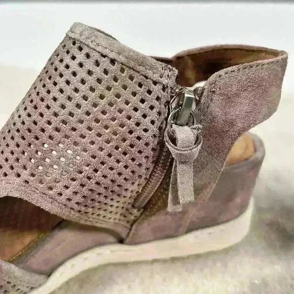 SOFFT Shandi Platform Wedge Leather Sandal Ankle Zip Lilac Purple Women Size 6 - Picture 10 of 14